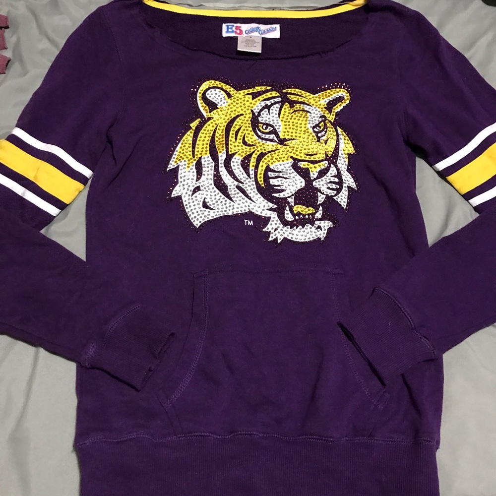 LSU sweater 🐯 with sequins